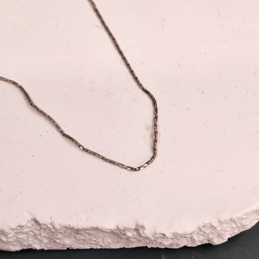 Monet Vintage Silver Tone Box Chain Necklace Classic Minimalist Jewelry 19 Inch - Picture 2 of 6